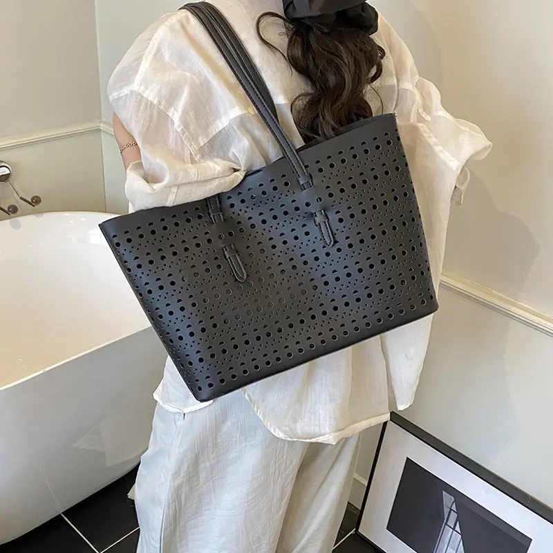 LEFTSIDE 2025 Summer New Sweet Hollow out Handbag Women's Party Bucket Bag Soft Leather Korean Fashion Handheld Tote Bags
