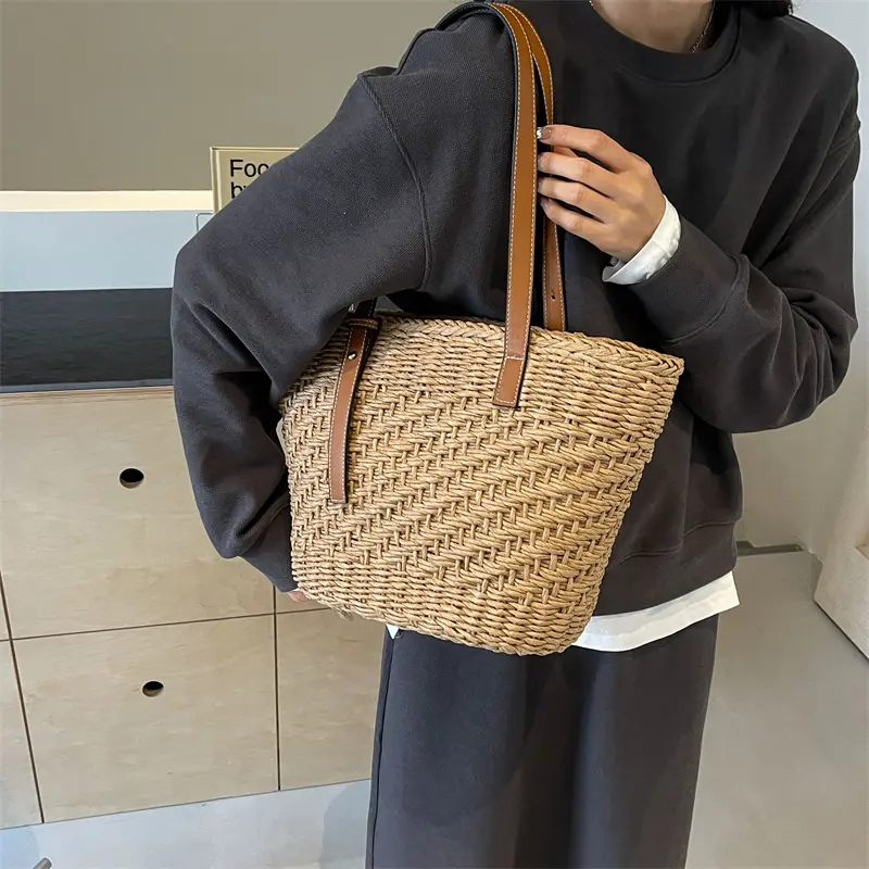 LEFTSIDE Summer New Big Straw Weaving Crossbody Bag 2025 Trend Fashionable Casual Tote Beach Bag Women's Shoulder Bag Handbags