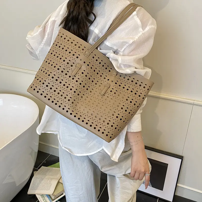 LEFTSIDE 2025 Summer New Sweet Hollow out Handbag Women's Party Bucket Bag Soft Leather Korean Fashion Handheld Tote Bags