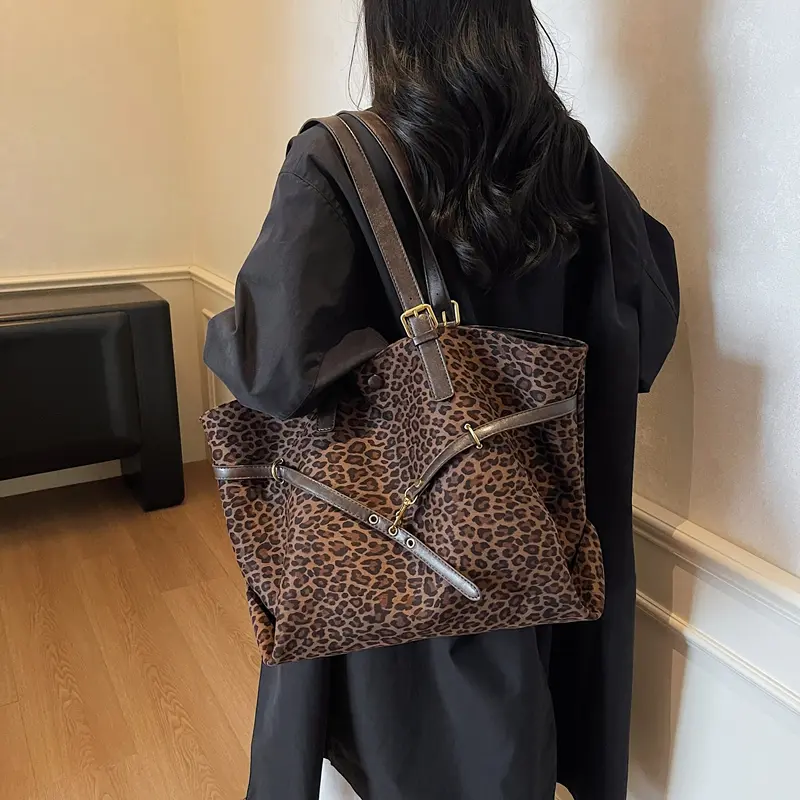 LEFTSIDE Women's Soft Large Capacity Leopard Shopper Shopping Bag 2025 New Travel Casual Shoulder Bag Handbags and Purses