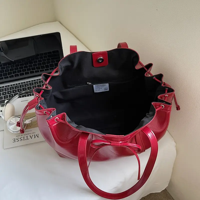 LEFTSIDE 2025 PU Leather Luxury Design Tote Bag Female Underarm Bag Female Handbags Retro Winter Trendy Underarm Shoulder Bag