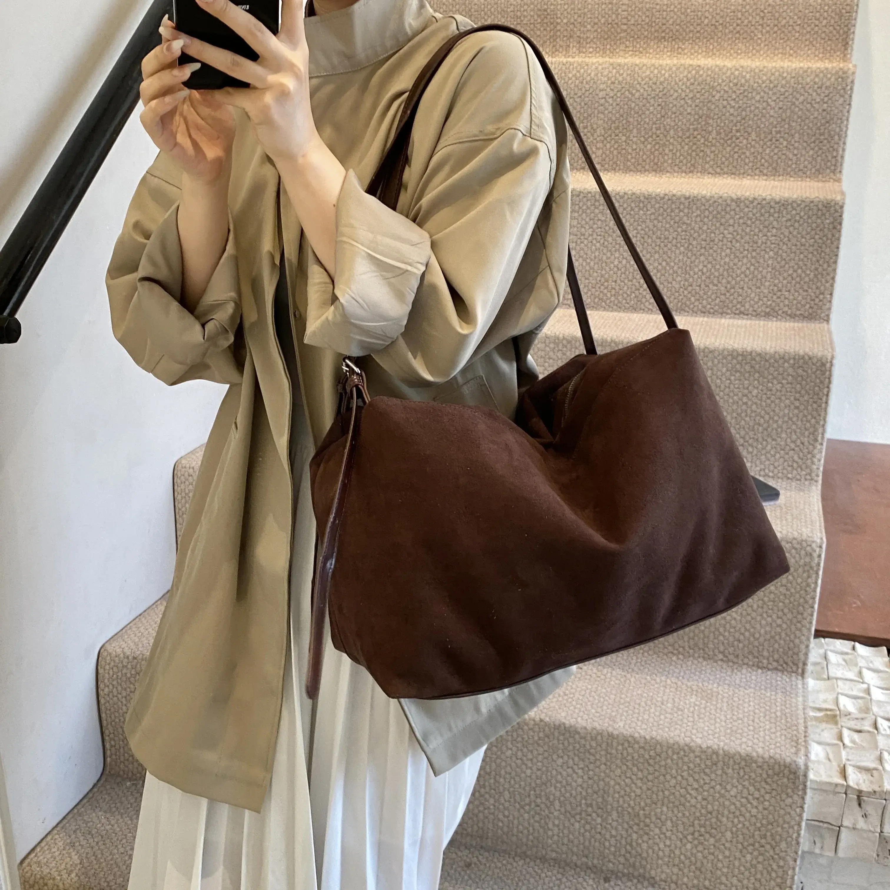 LEFTSIDE NUBUCK Large Shopper Shopping Shoulder Bags Lady Tote Bag for Women 2024 Winter New Trend Y2K Fashion Design Handbags