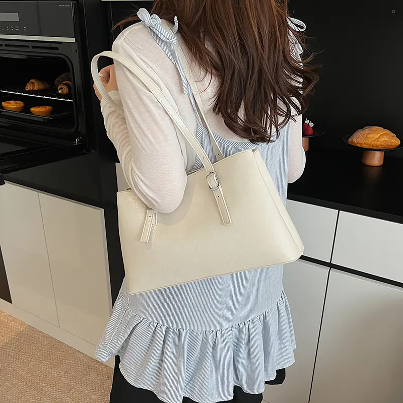 LEFTSIDE Retro Small Shoulder Bags for Women PU Leather Tote Bag 2025 Summer New Designer Cute Square  Handbags and Purses