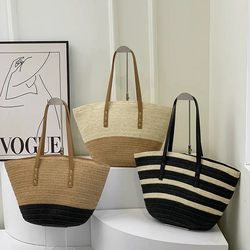 LEFTSIDE Weave Small Straw Shoulder Bags for Women 2025 Summer Ladies New Tote Bag Females Beach Bags Luxury Handbags and Purses