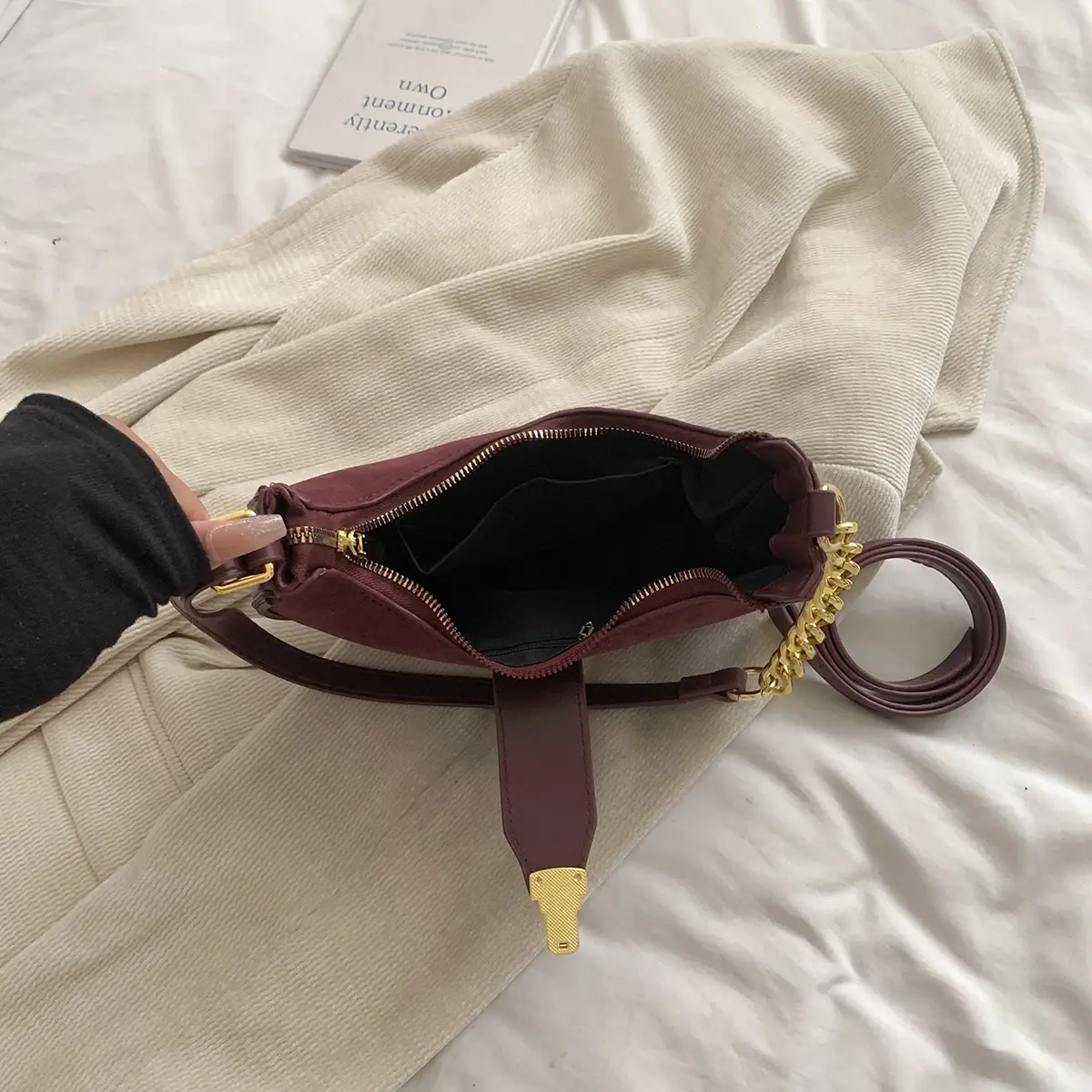 LEFTSIDE Small NUBUCK Saddle Bags Lady Crossbody Shoulder Bag for Women 2025 Winter New Fashion Vintage Trend Y2K Chain Handbags