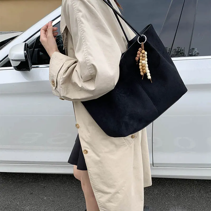 LEFTSIDE Large Capacity Retro PU Leather Shoulder Bags for Women Tote Bag 2025 Winter Luxury New Designer Purses and Handbags