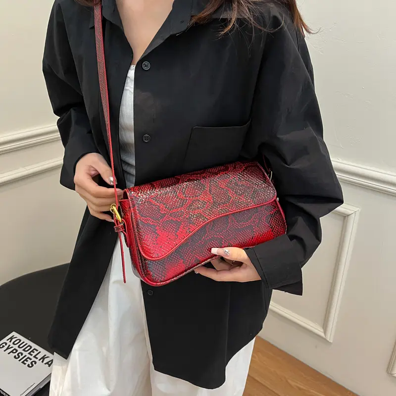 LEFTSIDE Small PU Leather Crossbody Bags for Women 2025 New Luxury Korean Fashion Serpentine Handbags and Purses Shoulder Bag