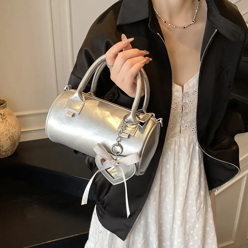 LEFTSIDE Retro Small Bucket Crossbody Bags for Women PU Leather Shoulder Bag 2025 Luxury Designer Green Purses and Handbags