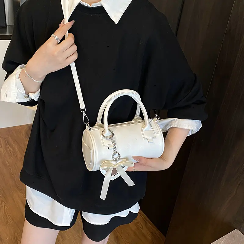 LEFTSIDE Retro Small Bucket Crossbody Bags for Women PU Leather Shoulder Bag 2025 Luxury Designer Green Purses and Handbags