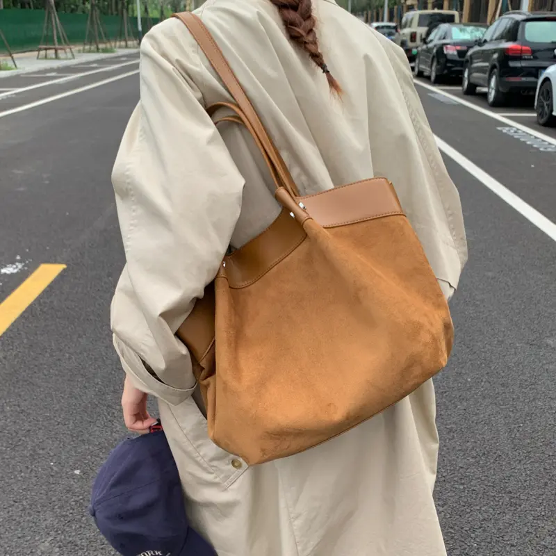 LEFTSIDE Luxury Brand Simple High-capacity PU Leather Hobo Bag Female Shoulder Bag 2025 Winter Retro Female New Handbags