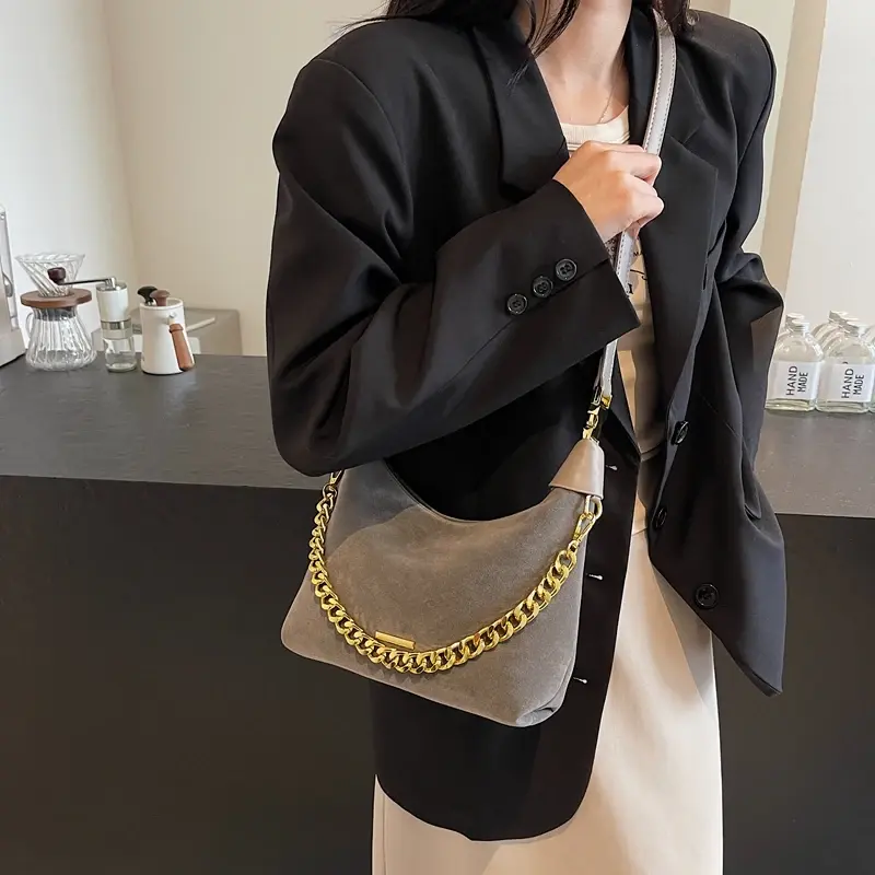 LEFTSIDE Women Small Faux Suede Shoulder Bag 2024 Winter Lady Y2K New Trend Crossbody Bag Korean Fashion Chain Handbags