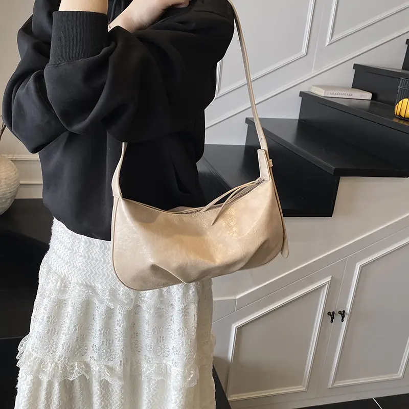 LEFTSIDE Design PU Leather Crossbody Bags for Women 2025 New Trend Female Shoulder Bag Soft Underarm Green Handbags and Purses