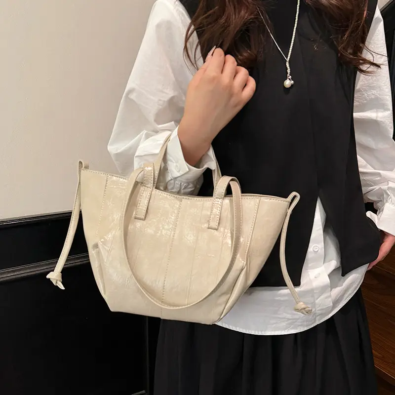 LEFTSIDE PU Leather Shoulder Bags for Women 2025 Luxury Designer New Crossbody Tote Bag Females Fashion Handbags and Purses