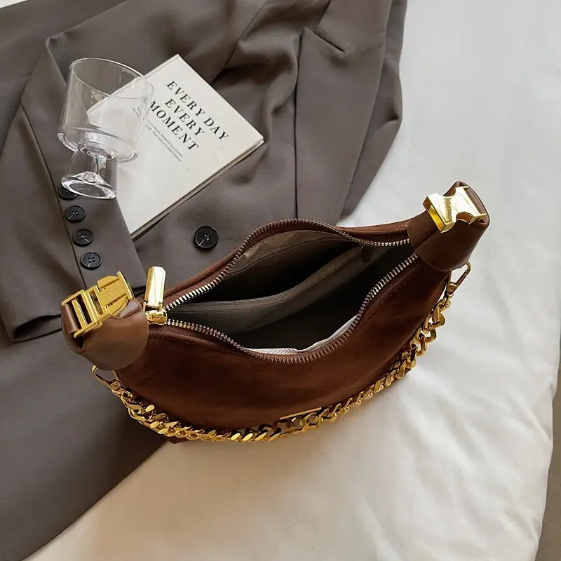 LEFTSIDE Women Small Faux Suede Shoulder Bag 2024 Winter Lady Y2K New Trend Crossbody Bag Korean Fashion Chain Handbags