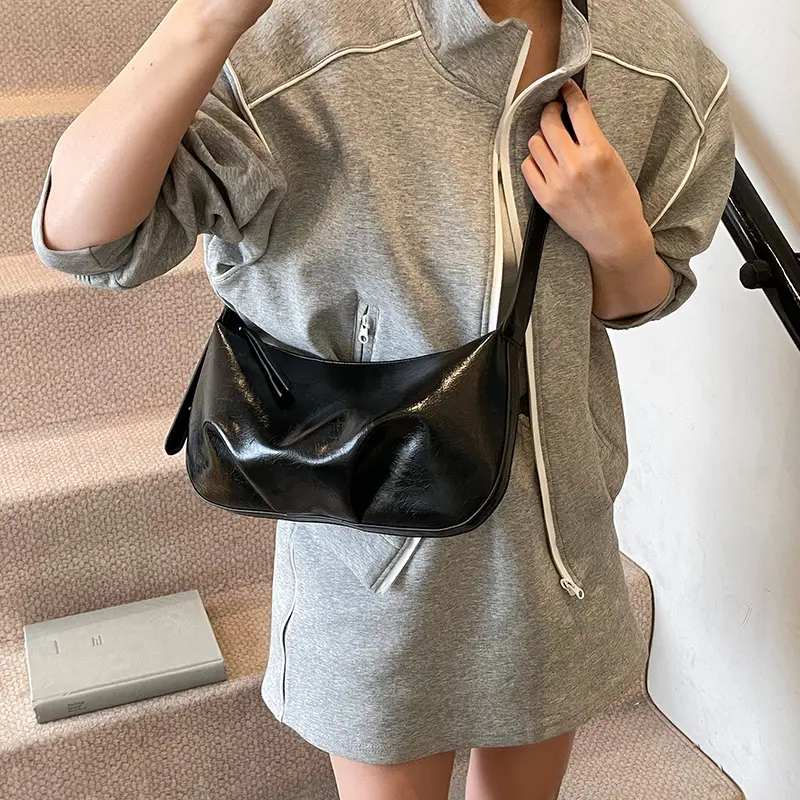 LEFTSIDE Design PU Leather Crossbody Bags for Women 2025 New Trend Female Shoulder Bag Soft Underarm Green Handbags and Purses
