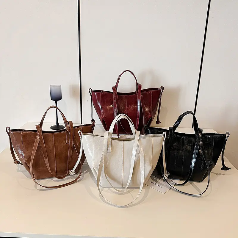 LEFTSIDE PU Leather Shoulder Bags for Women 2025 Luxury Designer New Crossbody Tote Bag Females Fashion Handbags and Purses
