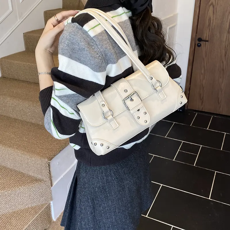 LEFTSIDE Rivets Design PU Leather Shoulder Bag for Women 2025 Winter Luxury Lady New Designer Underarm Bags Handbags and Purses