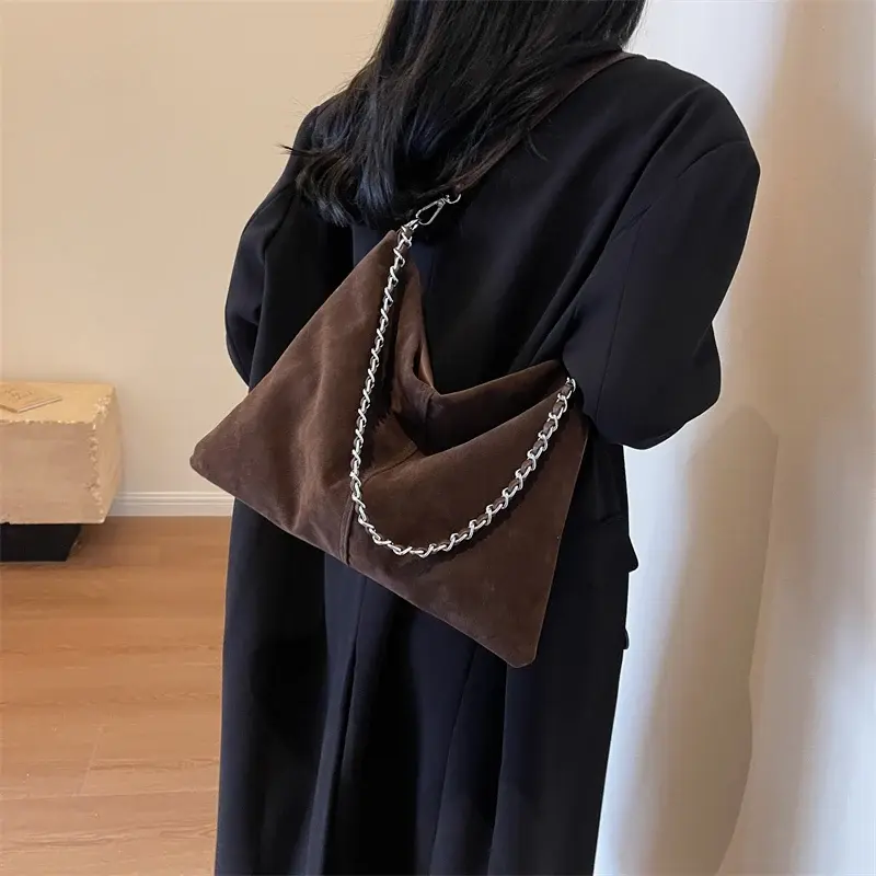 LEFTSIDE Retro PU Leather Shoulder Bags For Women 2025 Y2K Winter Fashion Trend Crossbody Bag Female Chain Handbags And Purses