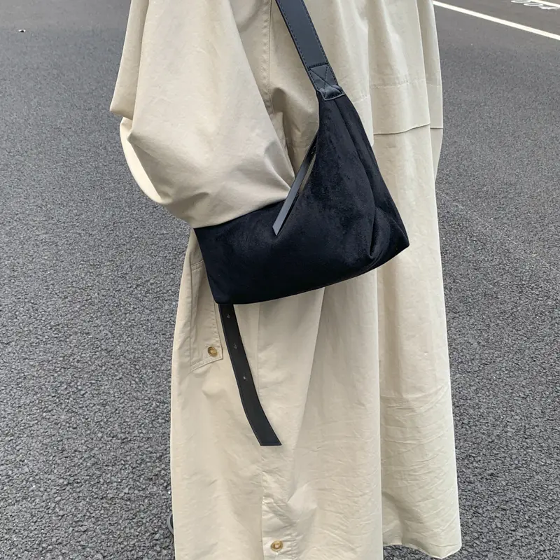 LEFTSIDE Women Small PU Leather Crossbody Bag 2025 Winter Retro New Saddle Shoulder Bag Luxury Designer Handbags and Purses