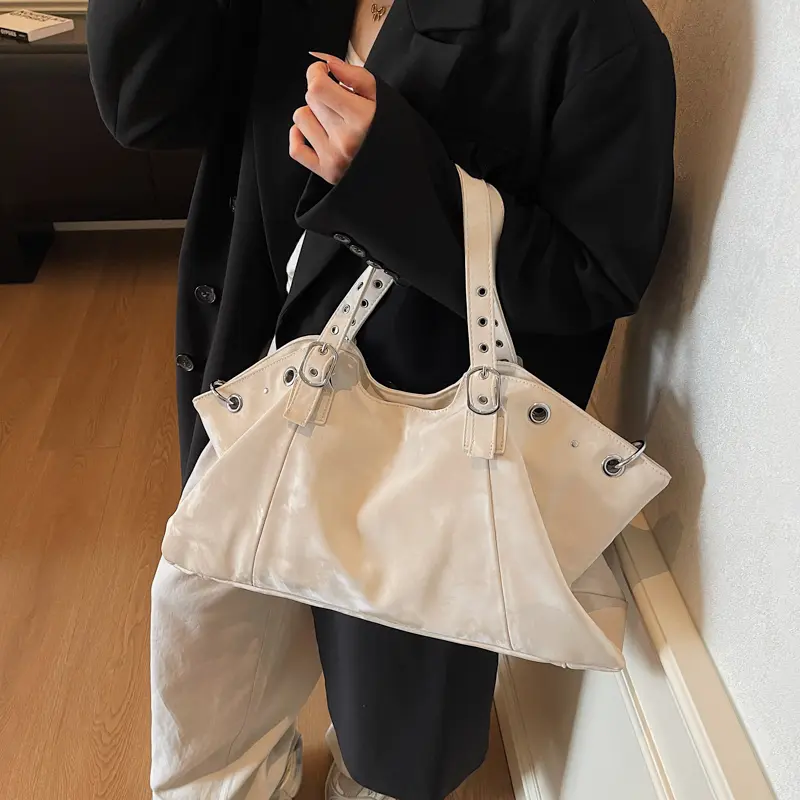 LEFTSIDE Women Large Capacity PU Leather Shoulder Bag 2025 Winter Fashion Retro Underarm Tote Bag Luxury Brand Designer Handbags