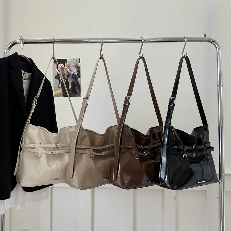 LEFTSIDE PU Leather Shoulder Bags for Women 2025 Luxury Designer Tote Bag Females Underarm Bag Fashion Handbags and Purses