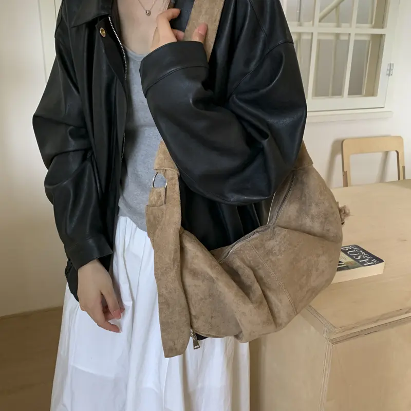 LEFTSIDE Women PU Leather Crossbody Bag 2025 Winter Retro Trend Female Shoulder Bag Luxury Designer Handbags and Purses