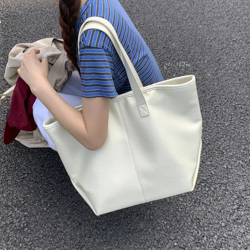 LEFTSIDE PU Leather Shoulder Bags for Women 2025 Luxury Designer Tote Bag Females Fashion Underarm Bags Handbags and Purses