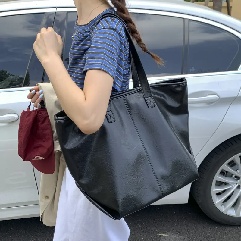 LEFTSIDE PU Leather Shoulder Bags for Women 2025 Luxury Designer Tote Bag Females Fashion Underarm Bags Handbags and Purses