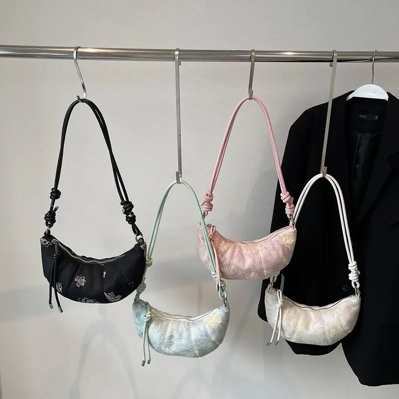 LEFTSIDE Retro Small Splicing Leather Flower Saddle Bag 2025 Trendy Shoulder Bag Fashion Crossbody Bag Females Luxury Handbags