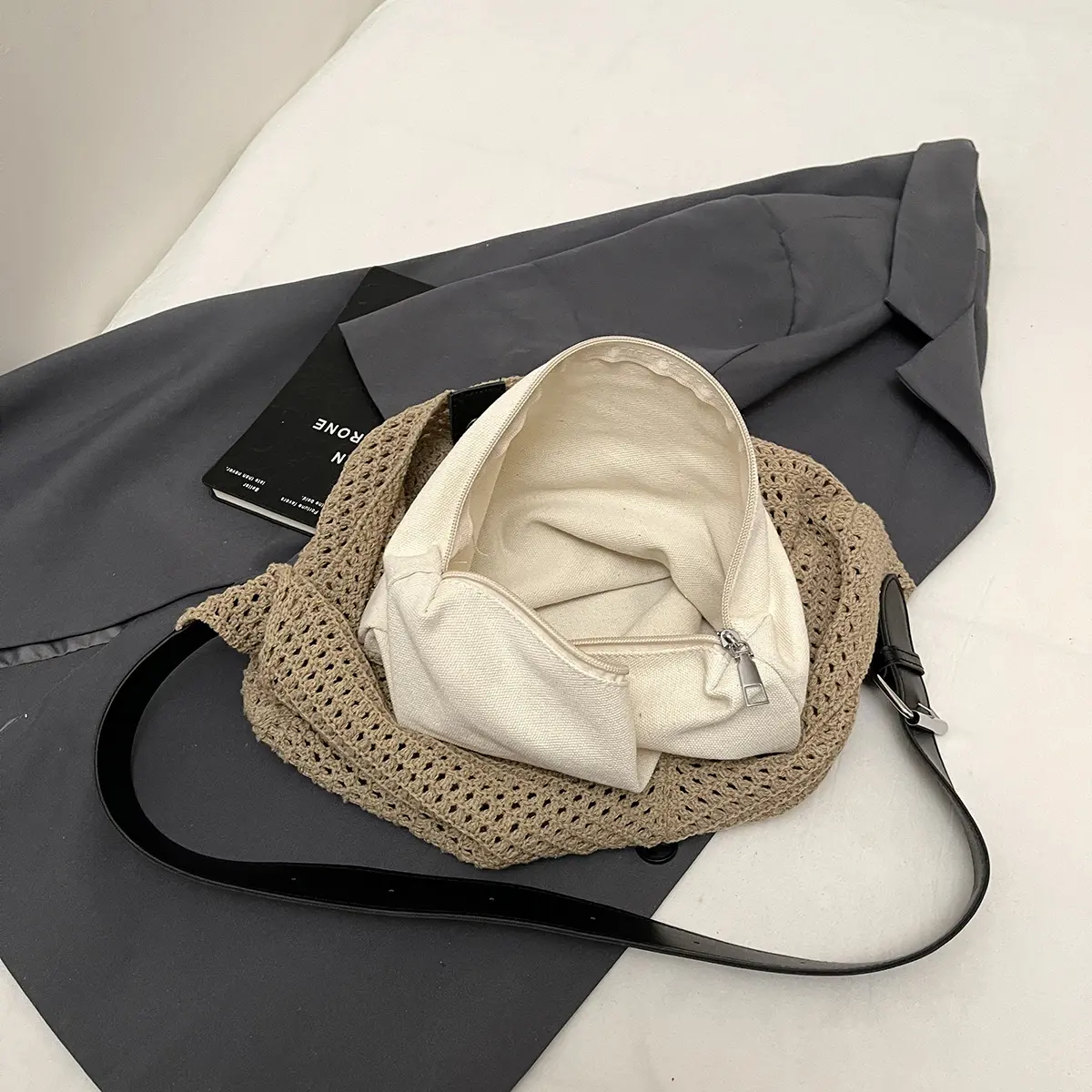 LEFTSIDE High-capacity Knited Bucket Bags for Women 2025 Korean Fashion Summer Shoulder Bags Handbags and Purses Weave Beach Bag