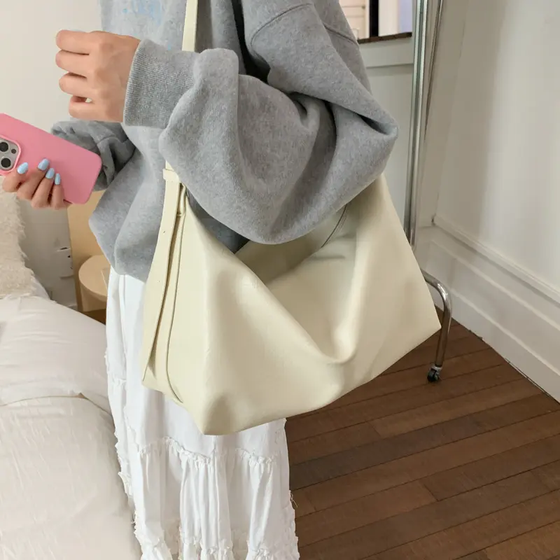 LEFTSIDE Luxury Brand Simple PU Leather Big Hobo Bag Female Shoulder Bag 2025 Winter Retro Female New Handbags Crossbody Bag