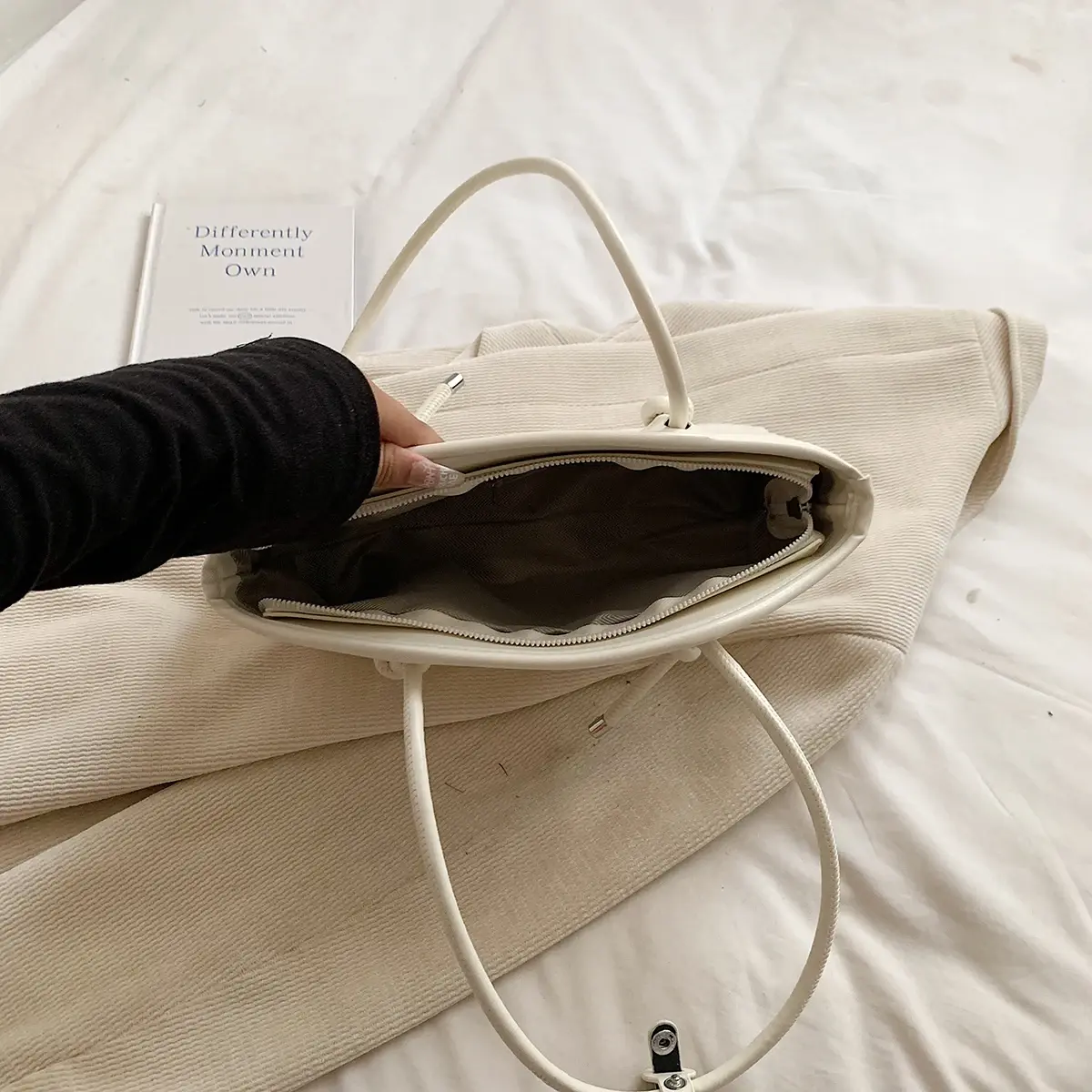 LEFTSIDE PU Leather Tote Bags For Women 2025 Winter New Trend Korean Fashion Female Shoulder Bag Lady Handbags And Purses