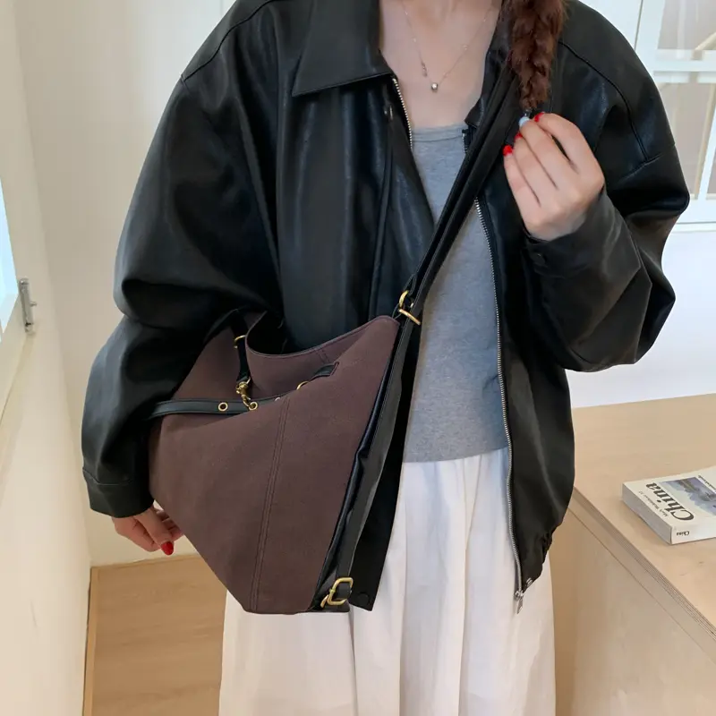 LEFTSIDE Women PU Leather Shoulder Bag 2025 Winter Fashion Retro Underarm Tote Bag Luxury Brand Designer Handbags and Purses