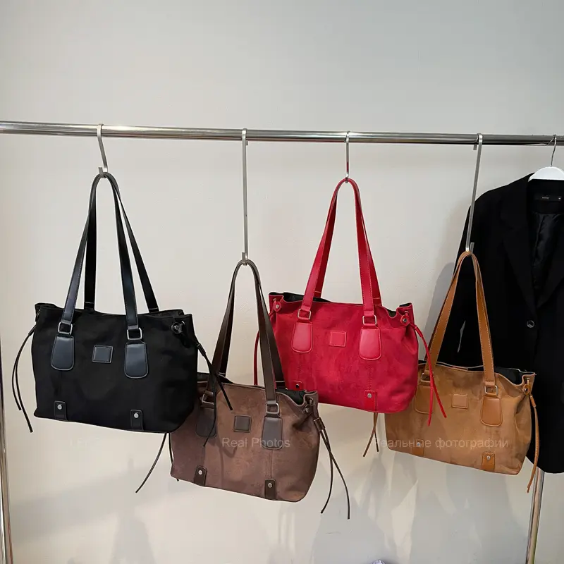 LEFTSIDE Big PU Leather Shoulder Bag for Women 2025 Winter New Luxury Tote Bag Lady Designer High Capacity Handbags and Purses