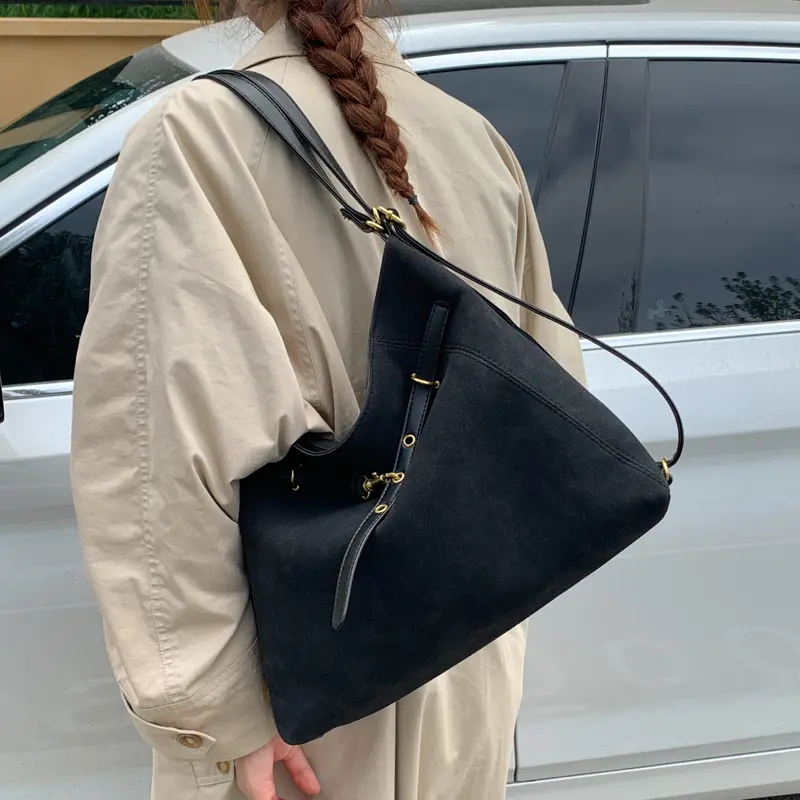 LEFTSIDE Women PU Leather Shoulder Bag 2025 Winter Fashion Retro Underarm Tote Bag Luxury Brand Designer Handbags and Purses