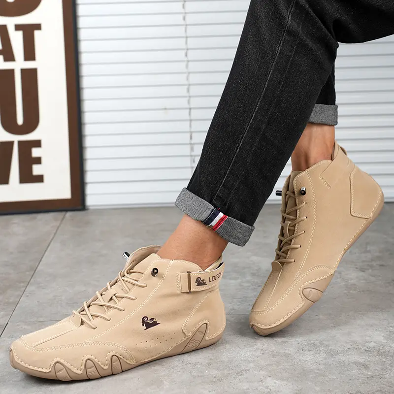 Leather Casual Shoes Luxury Men Ankle Boots Fashion High Top Sneakers shoes 2023 Designer Loafers Men Moccasin Motorcycle Shoes