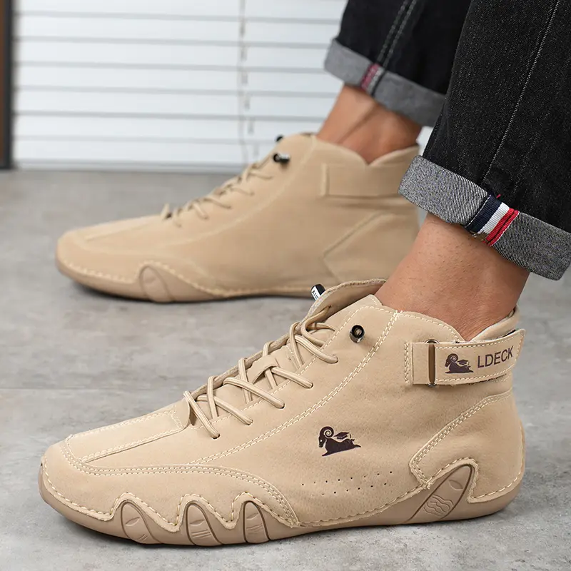 Leather Casual Shoes Luxury Men Ankle Boots Fashion High Top Sneakers shoes 2023 Designer Loafers Men Moccasin Motorcycle Shoes