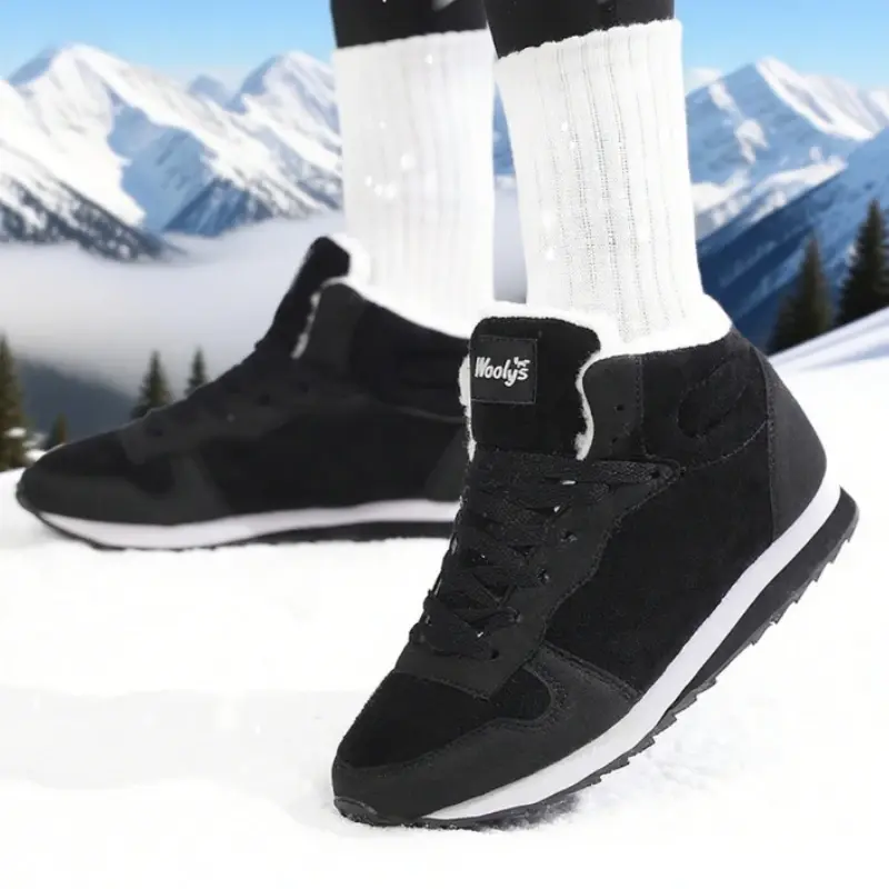 New Men's Lightweight Snow Boots Breathable Fabric Heated Snow Boots Winter Plush Fur Footwear Comfortable Platform Snow Boots