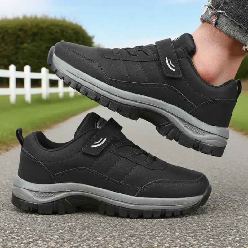Fashion 2025 Men's Outdoor Hiking Shoes Non - Slip Breathable Comfortable Walking Men Sneakers Hot Sale Trainers Tenis Masculino