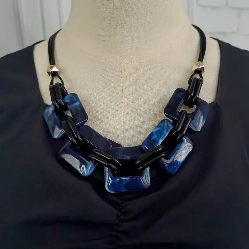 New Fashion Geometric Square Acrylic Sweater Chain Necklace, Leather Rope Women Trendy Jewelry