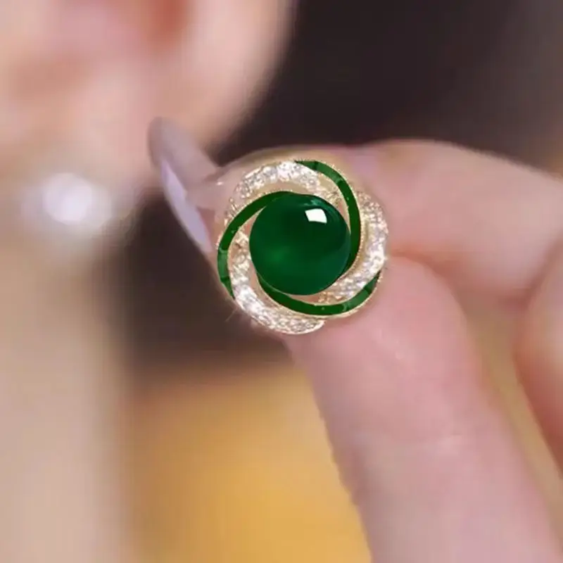 New South Korea Green Cat's Eye Stone Earrings Elegant Fashion Simple Small Earrings Women's Jewelry