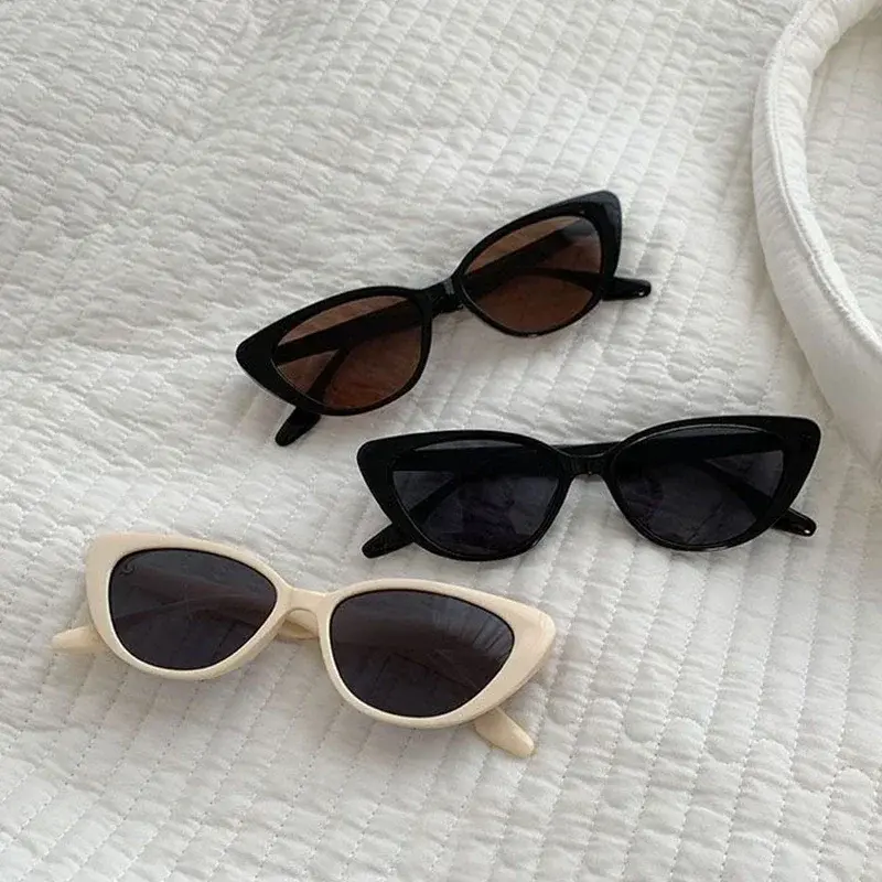 New Vintage Cat Eye Women Sunglasses Vintage Small Frame Sun Glasses for Men Luxury Brand Design Outdoor Eyewear UV400