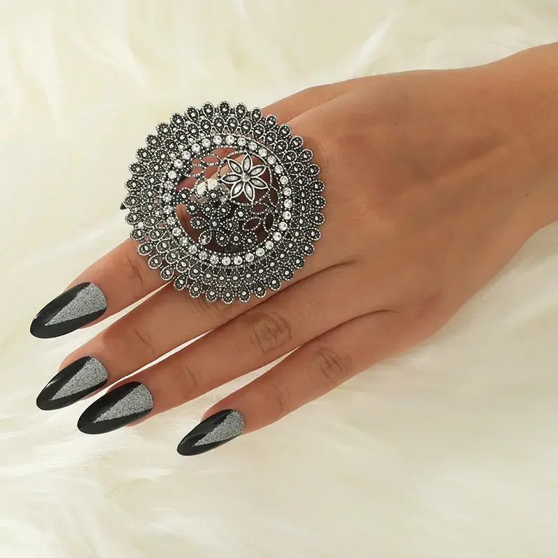 Engraved Flower Pattern Retro Party Female Finger Ring Vintage Antique Big Gold Color Women-Midi-Rings Stylish Indian Jewelry