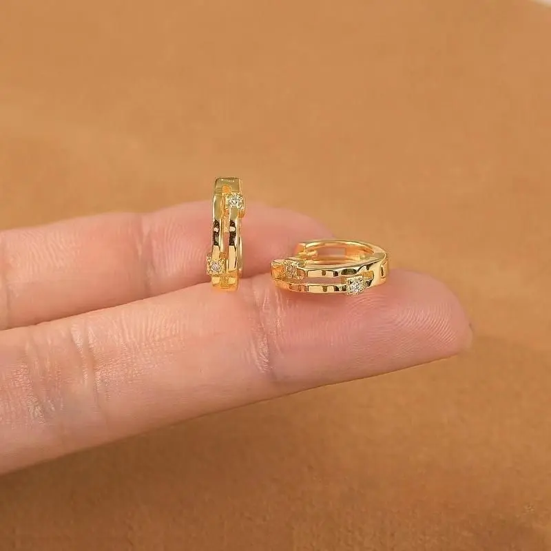 Ins Fashion Clips Earrings for Women Unisex Minimalist Cartilage Hoop Earings Set Ear Cuff Fake Piercing Clip on Ear Jewelry