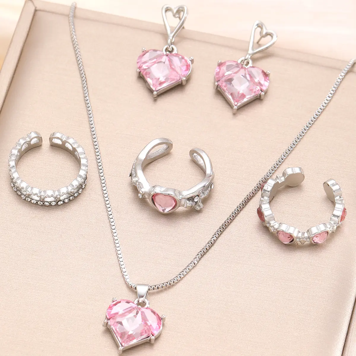 5pcs/set New Love Pink Fashion Sweet Earrings Necklaces Rings Jewelry Set Lightweight and Versatile for Women Mother's Day Gift