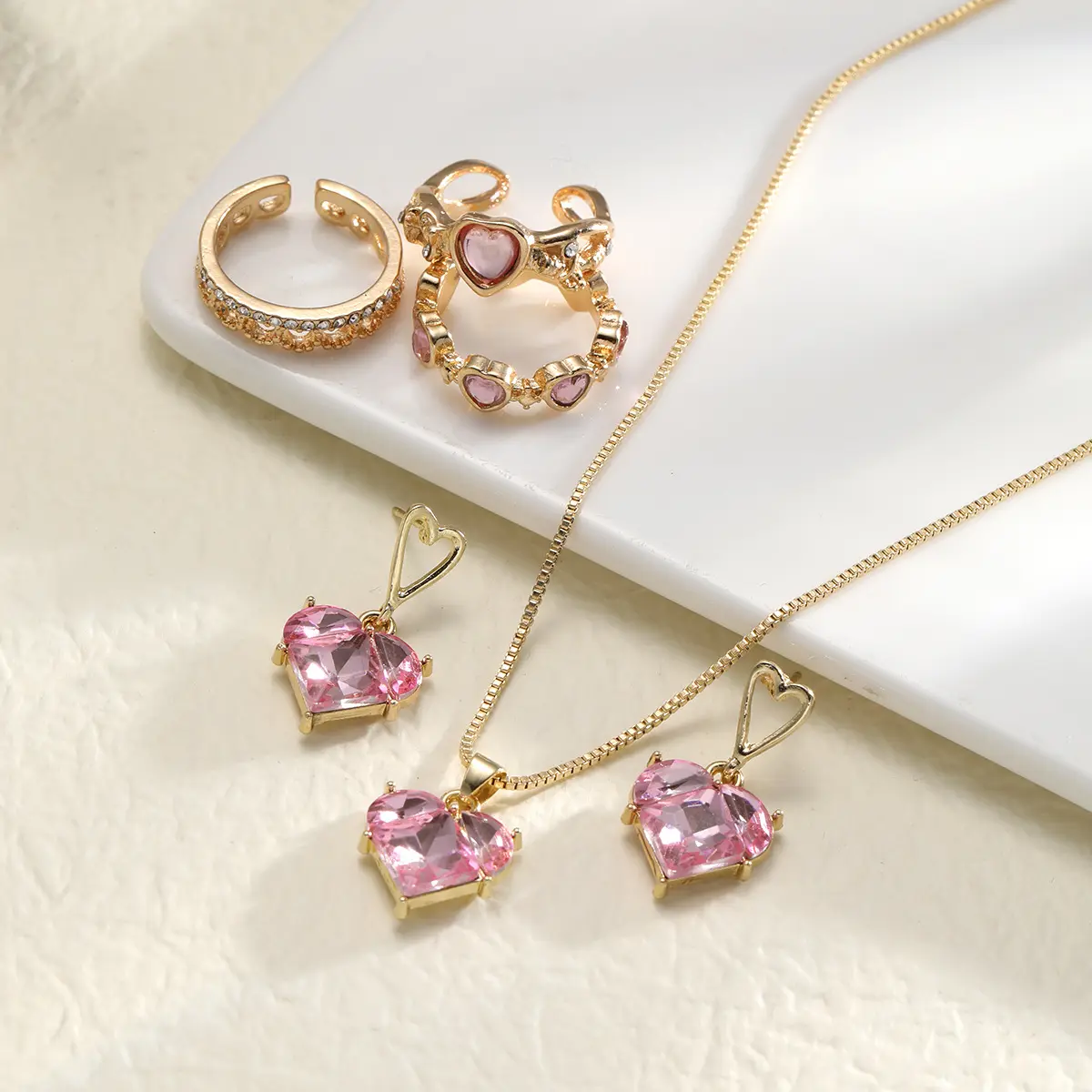 5pcs/set New Love Pink Fashion Sweet Earrings Necklaces Rings Jewelry Set Lightweight and Versatile for Women Mother's Day Gift