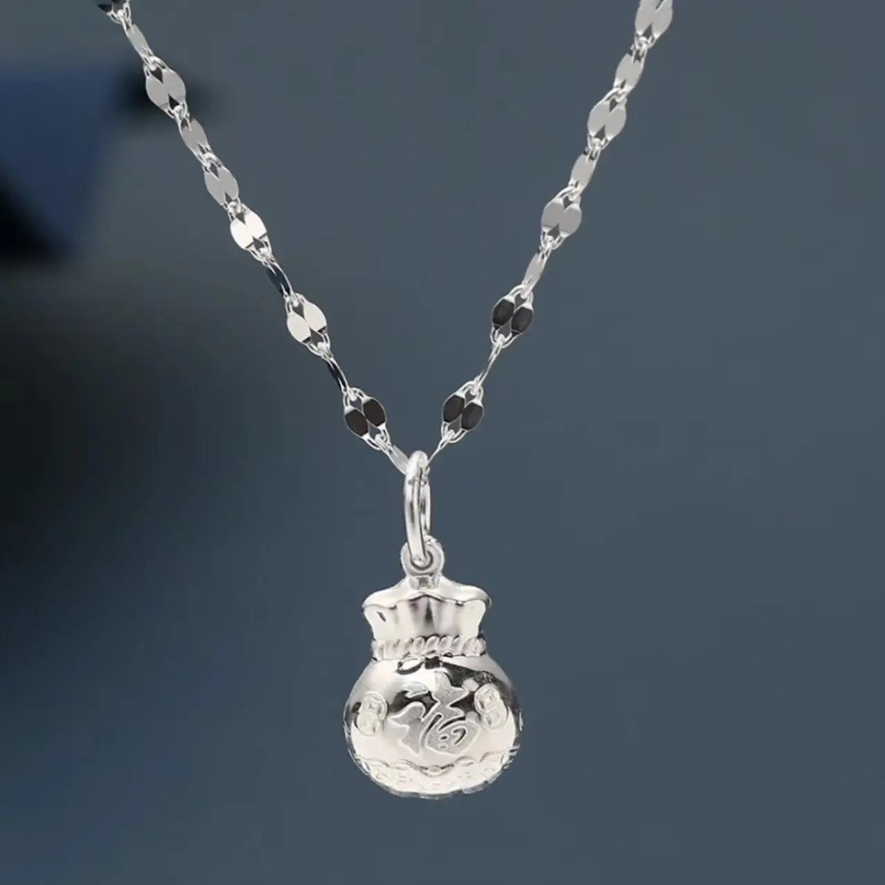 Classic Stainless Steel Lucky Bag Pendant Necklace Women Charm Geometry Round Good Luck Blessing Bag Choker Chains Jewelry Gifts