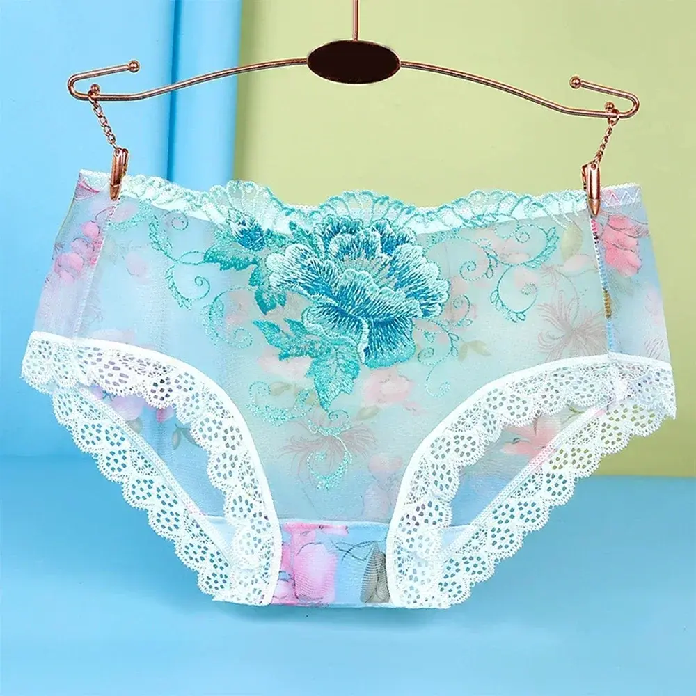 Fashion Women Sexy Lace Embroidery Panties Briefs Mujer Transparent Underwear Skin-Friendly Lingerie Ladies Sexy Underpanties