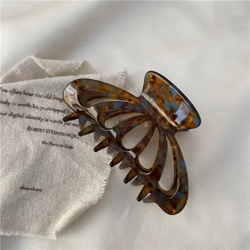 New Geometric Acetate Hair Claws Large Leopard Hair Crabs Clip 머리핀 Clamps for Women Elegant Hollow Fan Shape Hair Accessories