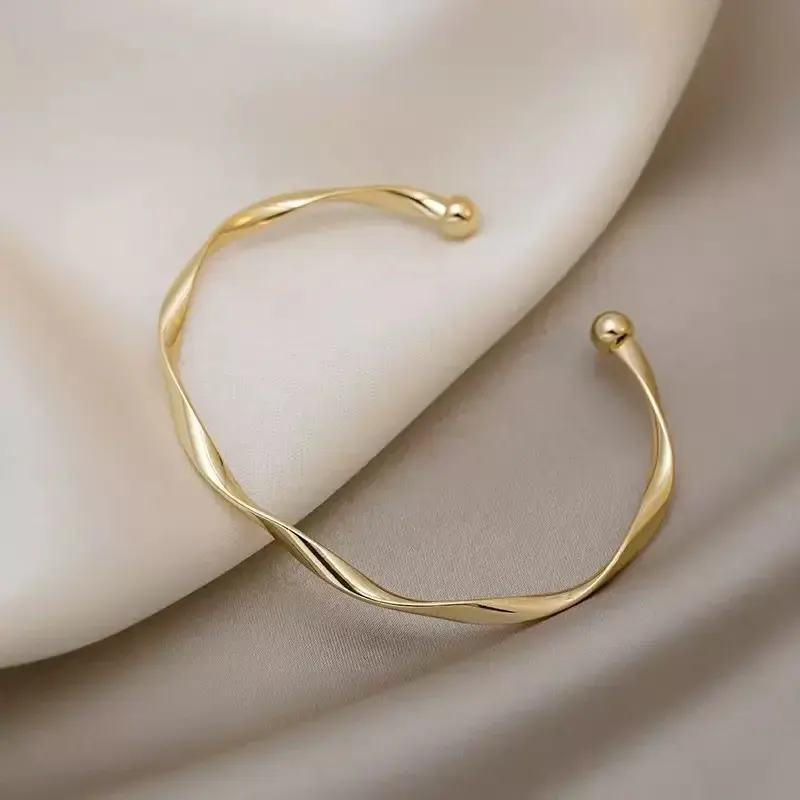 New Fashion Creative Unique Wave Style Minimalist Geometric Bending Shape Adjustable Bracelet, Luxury Suitable for Mothers To Se